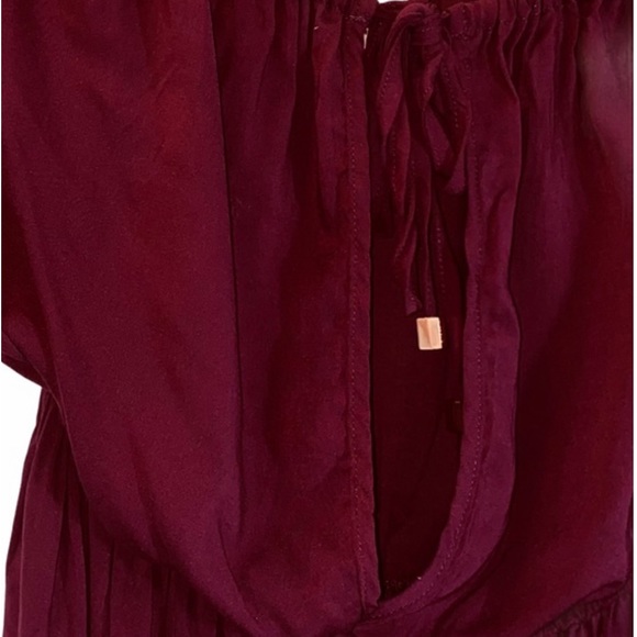 Radio Fiji Burgundy BOHO Off Shoulder Sokally Romper - Picture 8 of 13